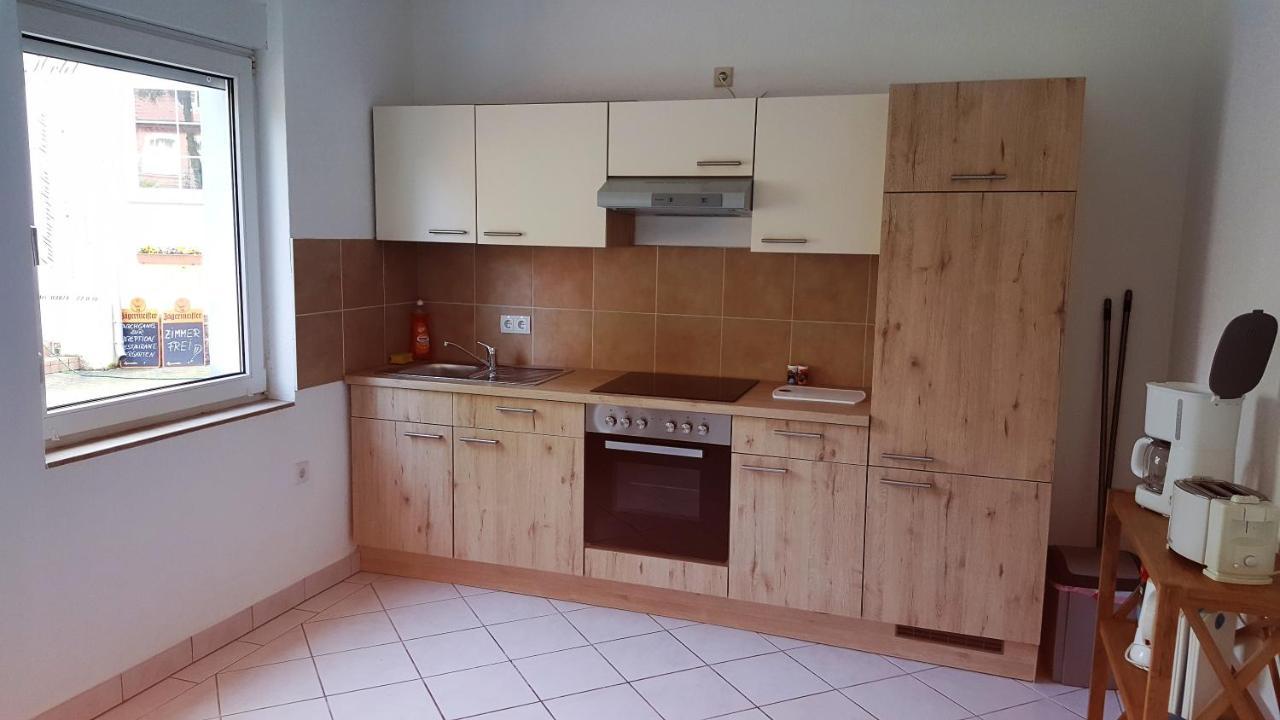 Landhaus Knoetel Лудвигслуст Екстериор снимка